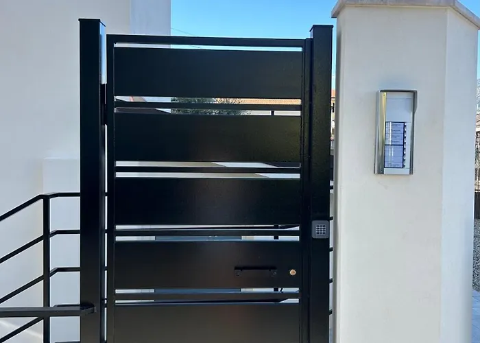 Ponente Blue Appartamenti, 5 Daire